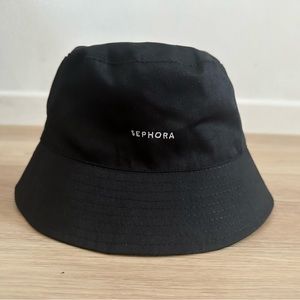 Sephora reversible bucket hat